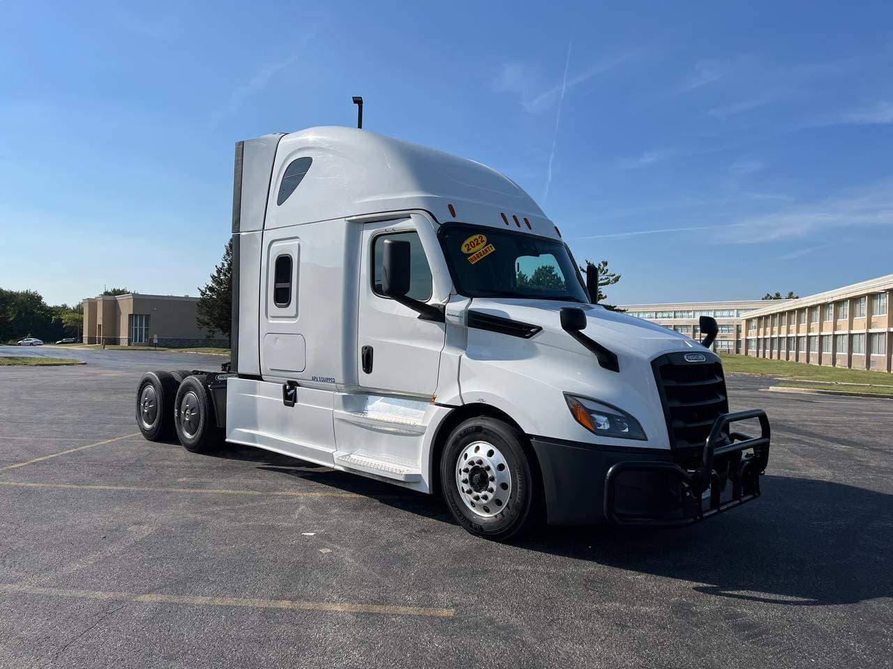 2022 Freightliner #1180 image 3