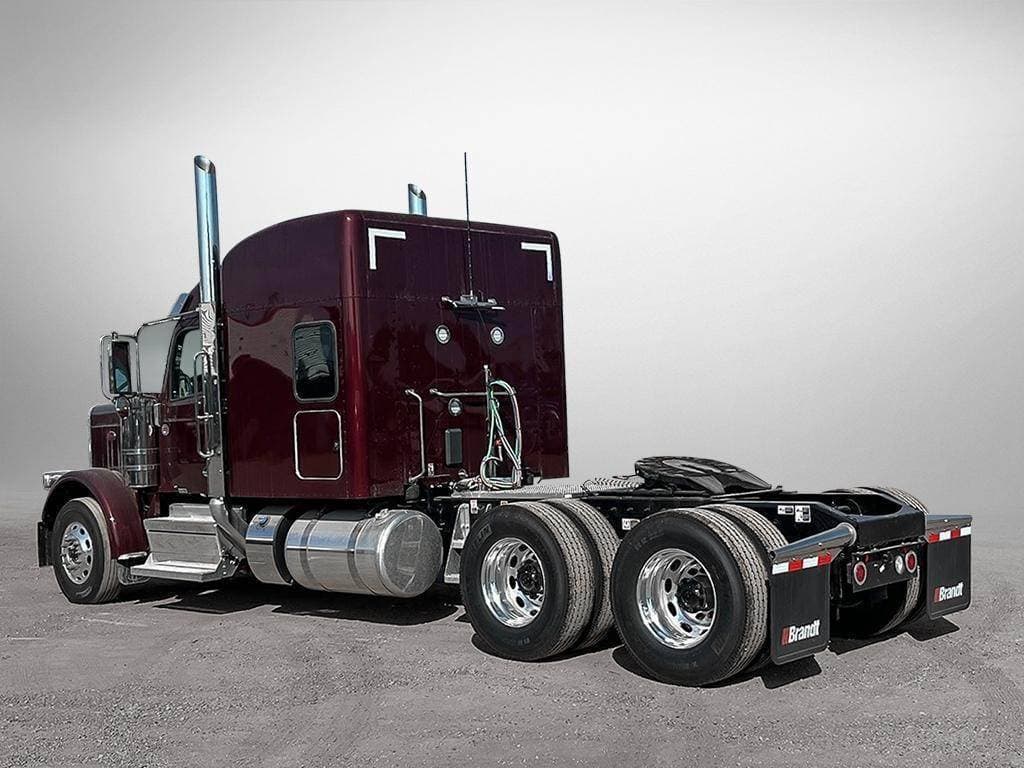 2025 Peterbilt 589 image 5