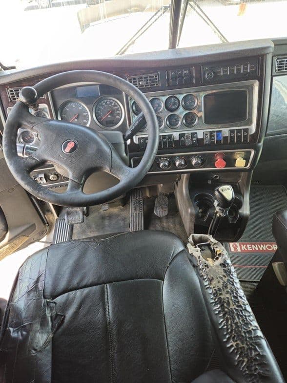 2014 Kenworth W900 image 9