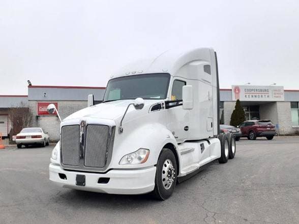 2018 Kenworth T680 image 4