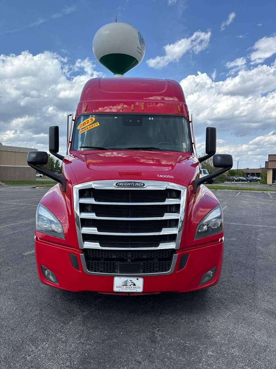 2023 Freightliner Cascadia 126 image 2