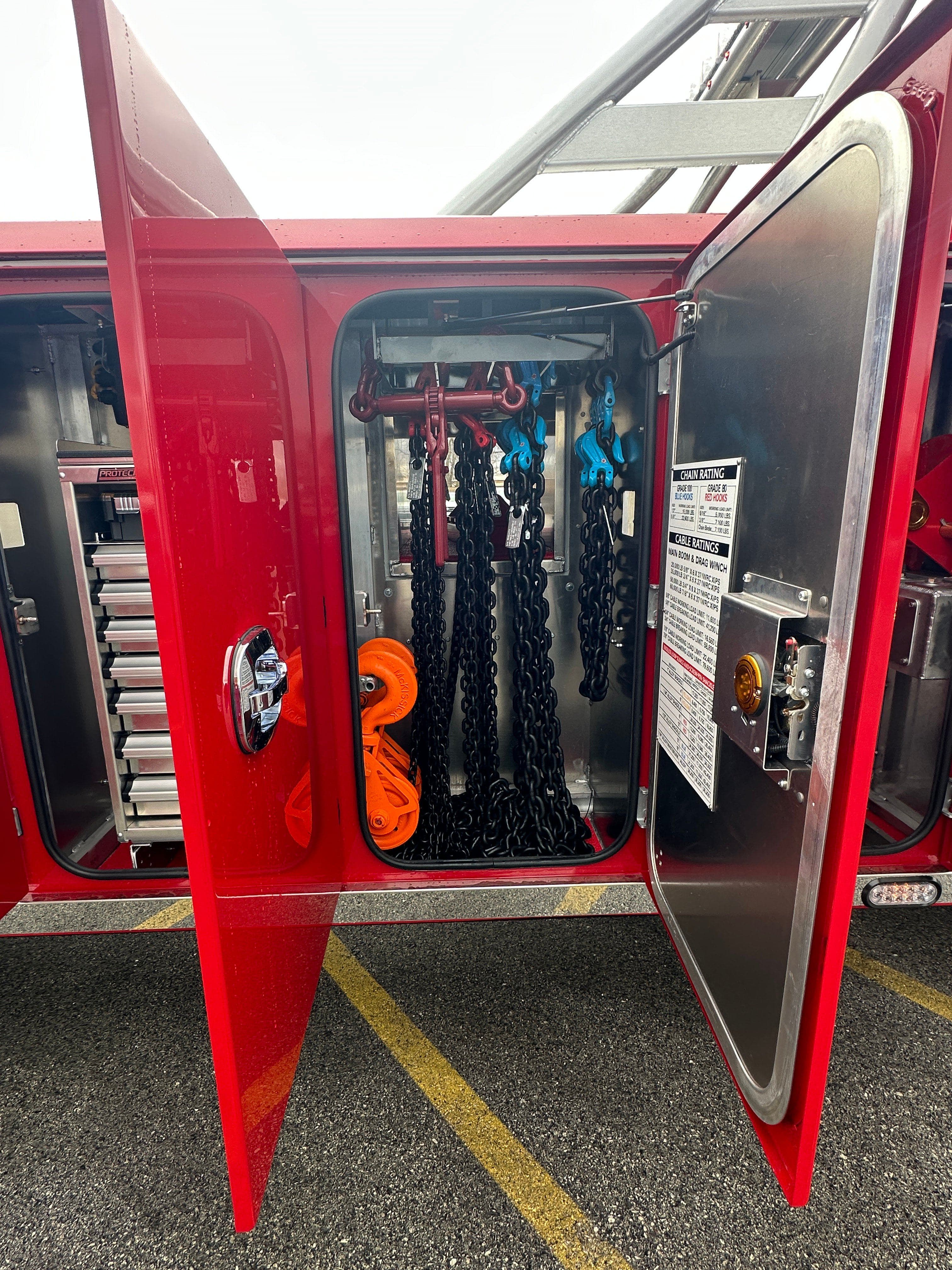 2025 Kenworth T880 with a Century 5130 image 27