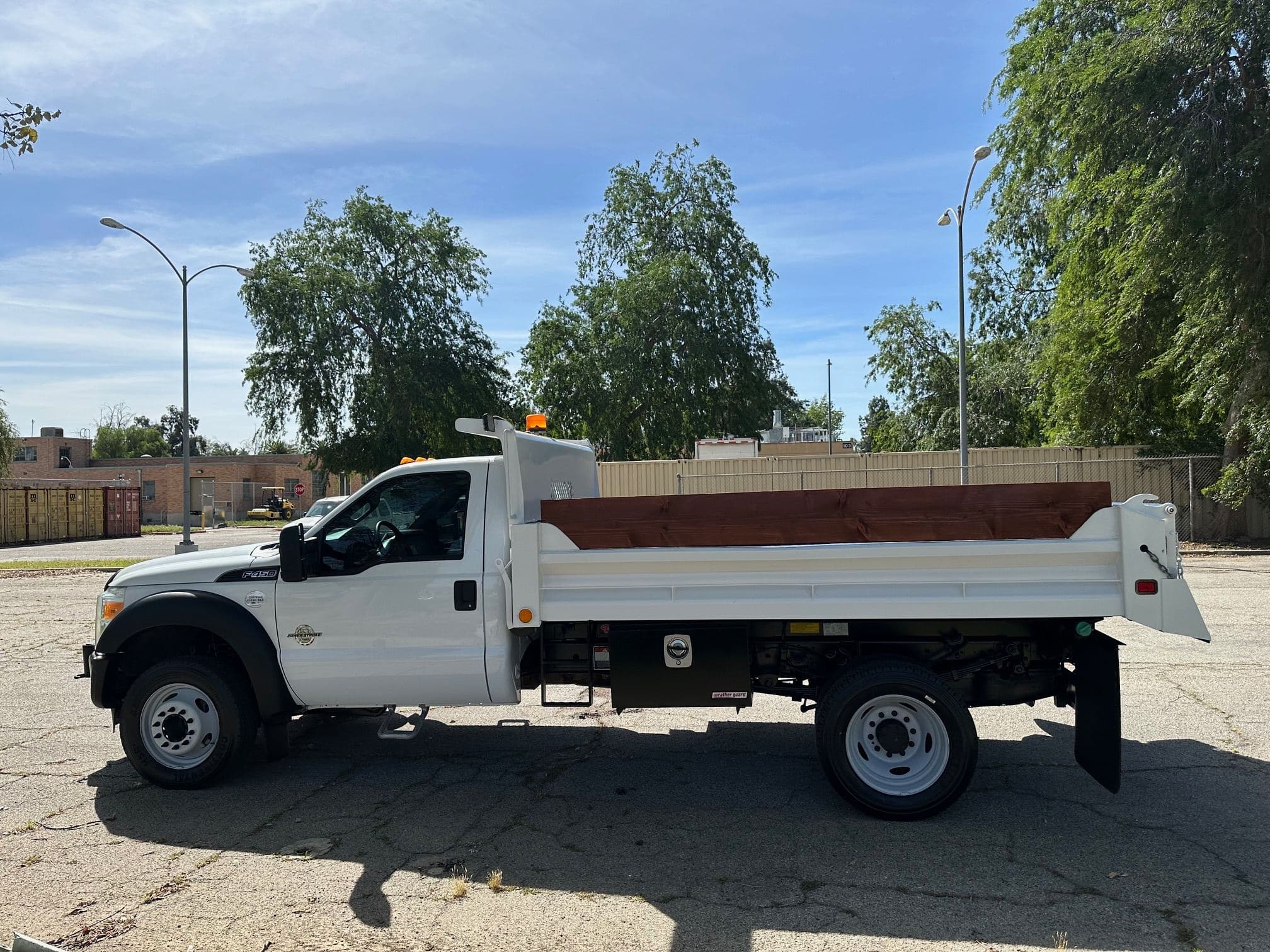 2011 Ford F-450 Gravel Dump Truck image 12