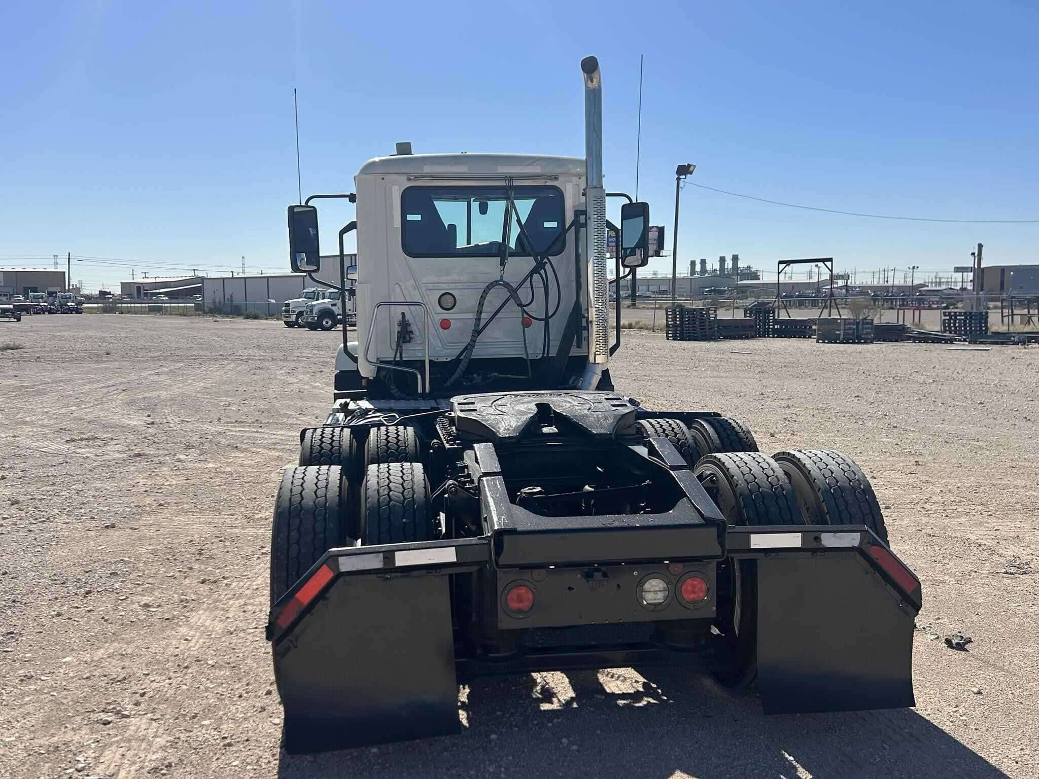 Used 2020 MACK ANTHEM Conventional - Day Cab in Odessa, TX image 7