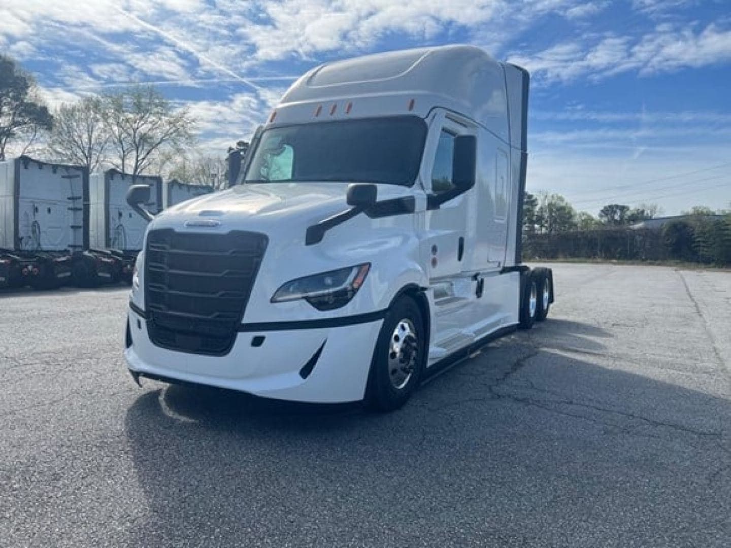2027 Freightliner Cascadia 126 image 3