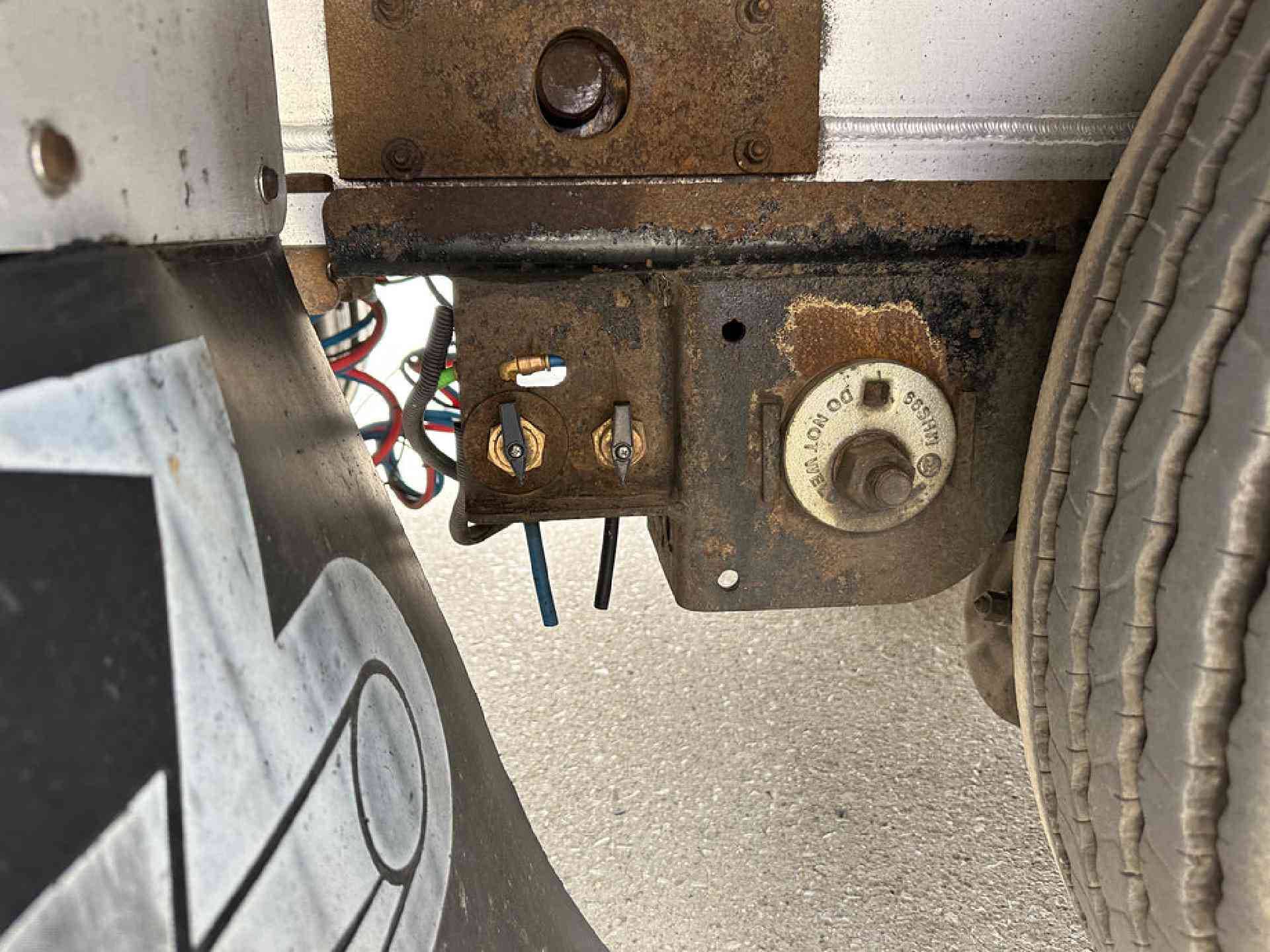 2019 Benson 524 A Step Deck image 11