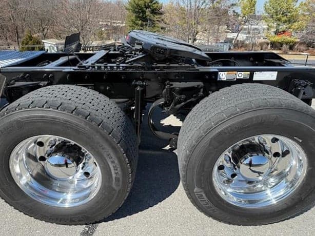 2021 Kenworth T880 image 4