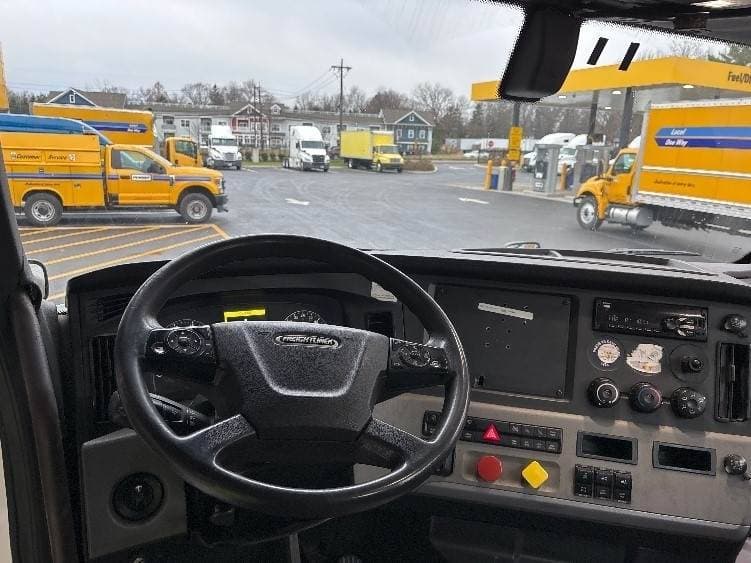 2018 Freightliner Cascadia image 7