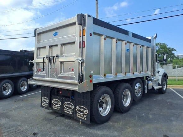 2026 Kenworth T880 image 5