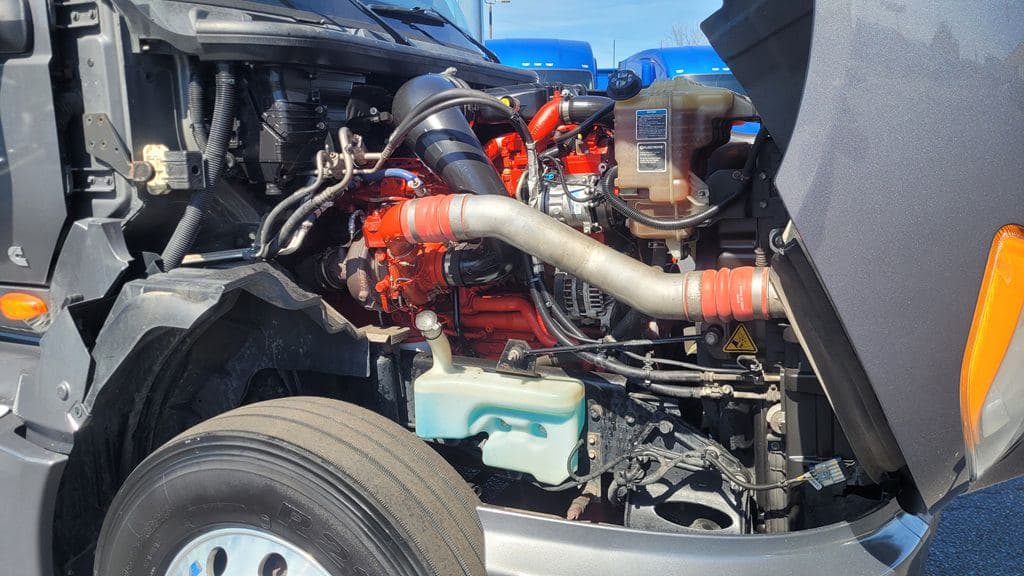 Used 2021 INTERNATIONAL LT625 image 30