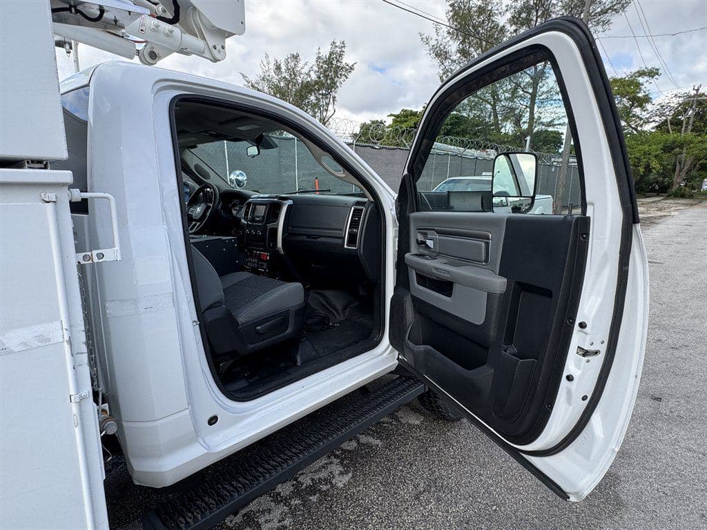 2017 RAM 5500 image 48