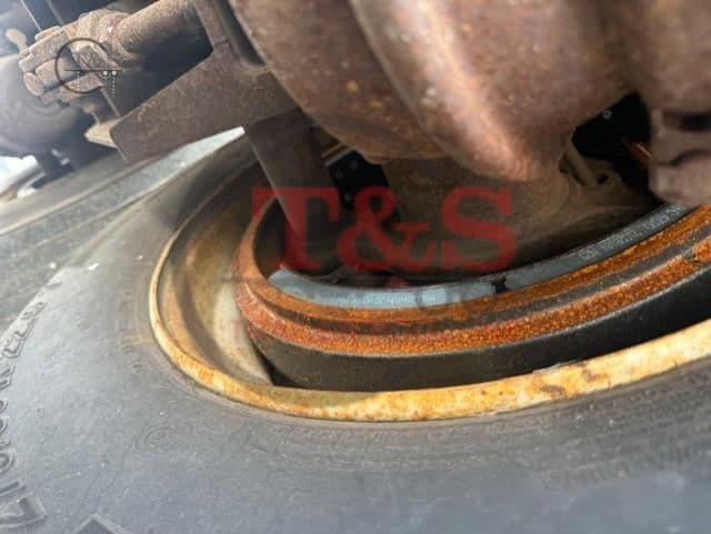 2017 HYUNDAI 48300 image 17
