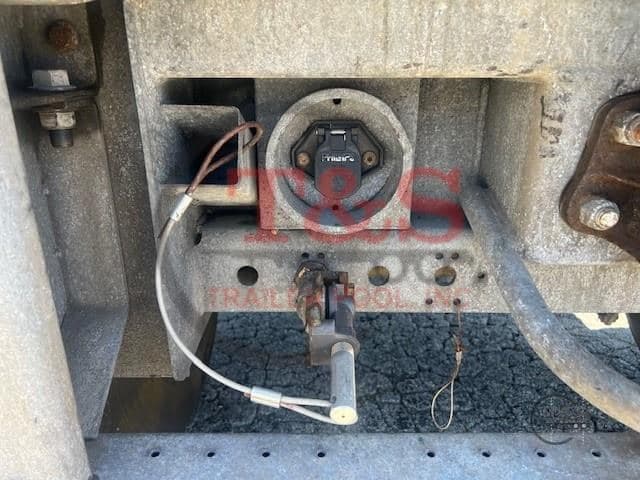 2019 WABASH 1611 image 15