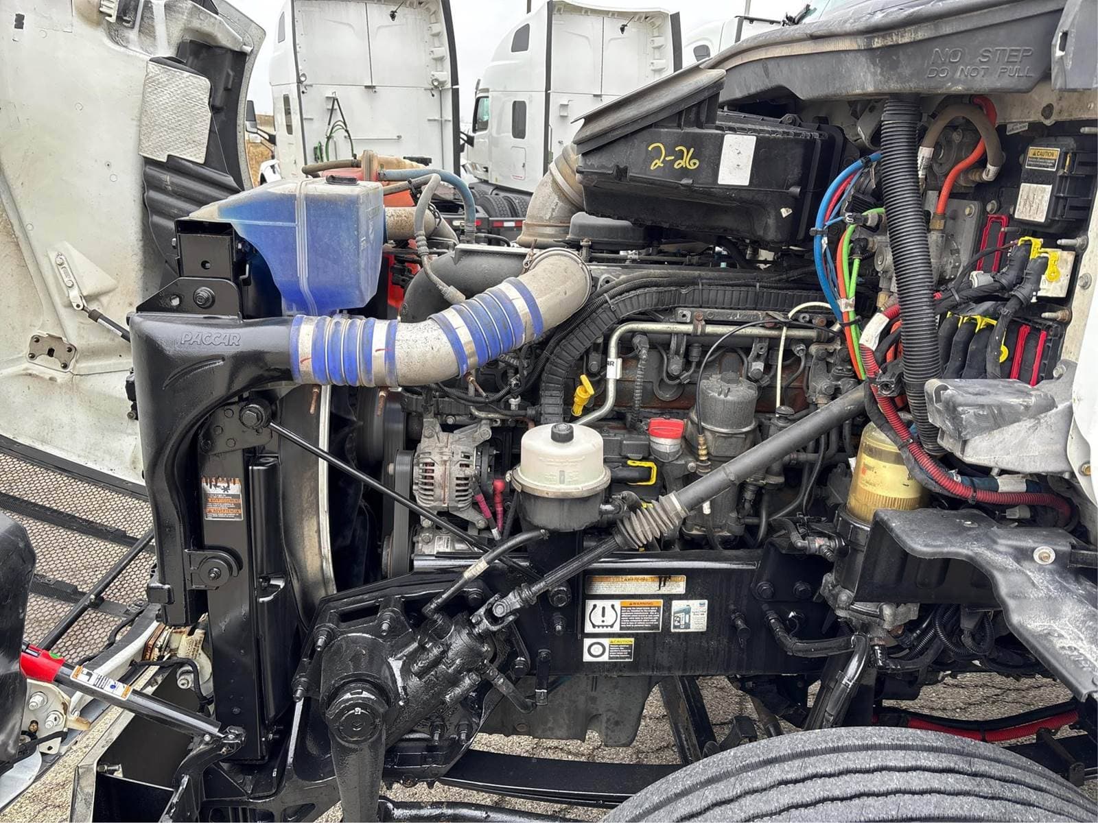 2020 Peterbilt 579 image 9