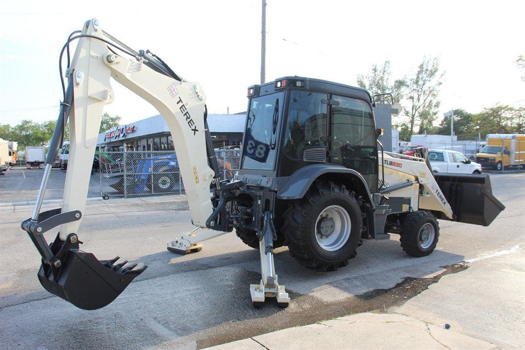 2016 Terex TLN830 image 14
