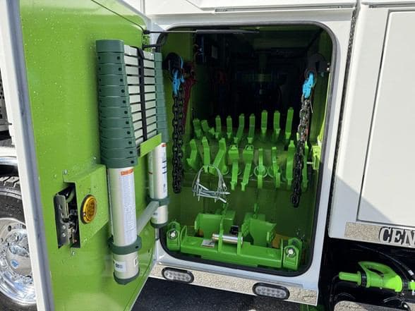 2026 Kenworth W990 image 10