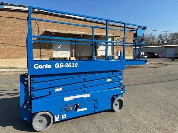 2014 GENIE GS-2632 image 4