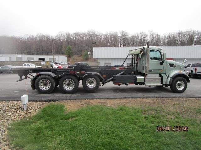 2020 Peterbilt 567 image 6