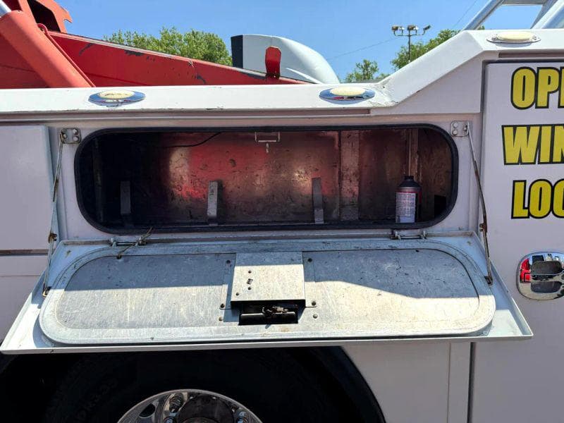 2017 Western Star 4900 image 31