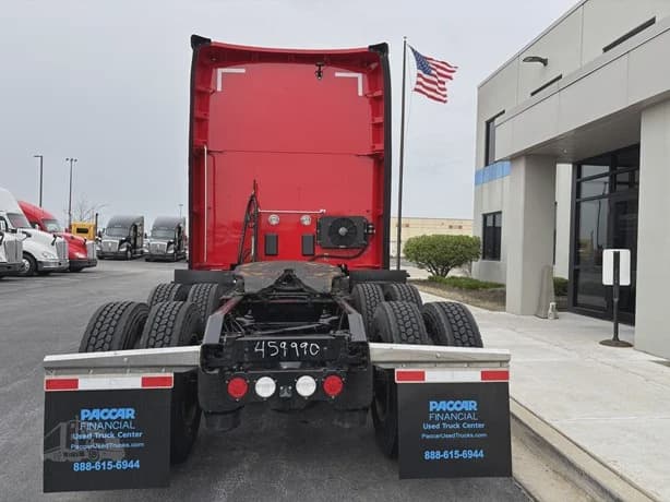 2021 Kenworth T680 image 4