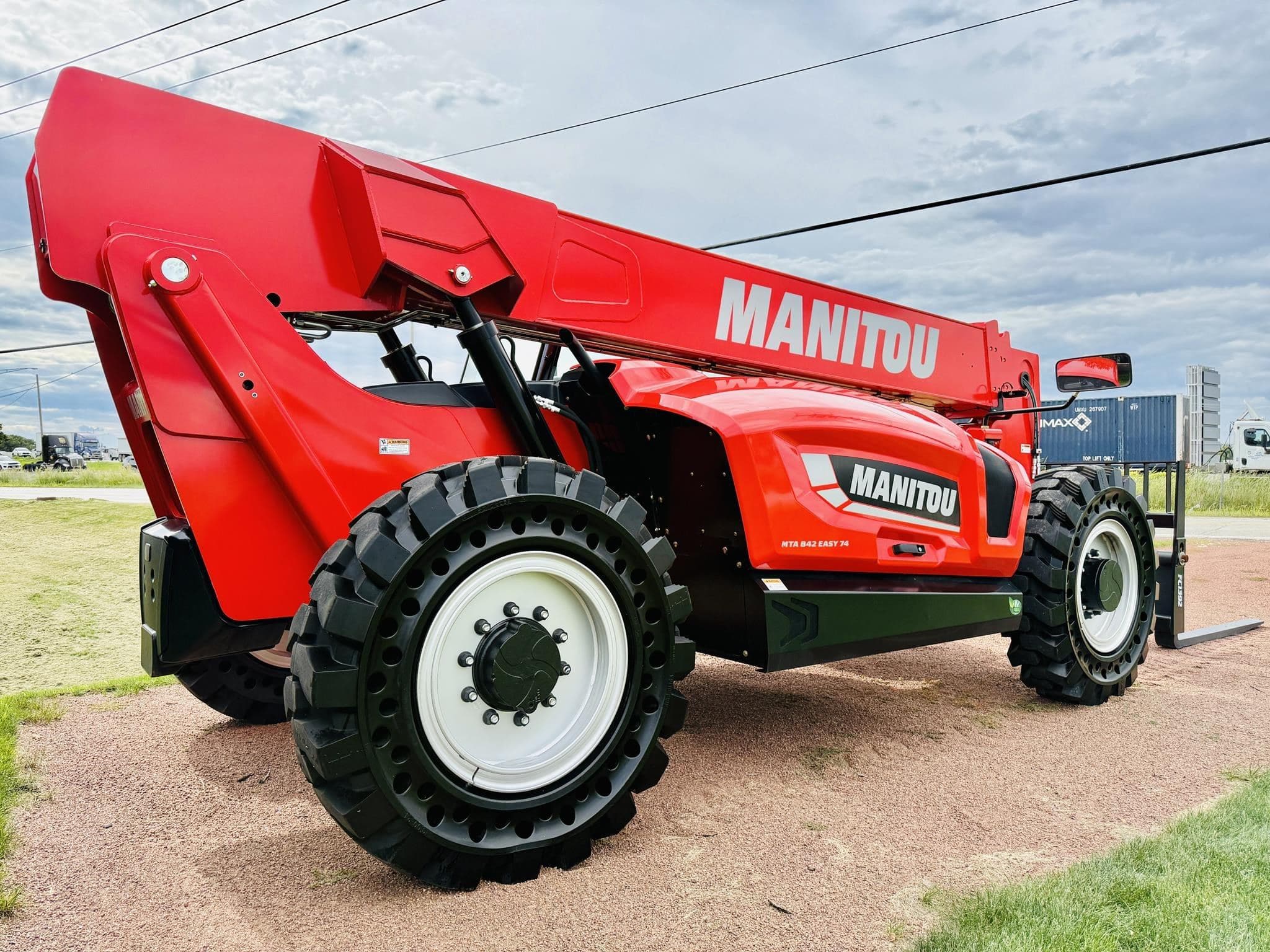 2025 MANITOU MTA842 MH1392 image 15