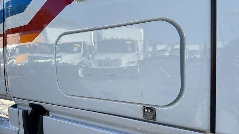 2021 Freightliner Cascadia image 21