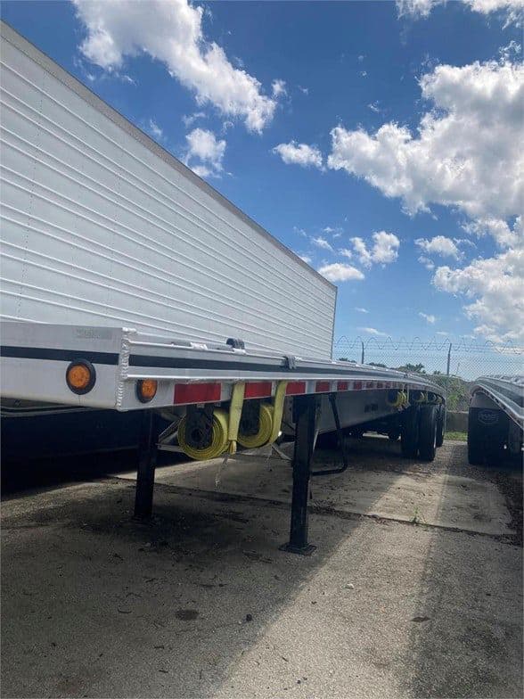 2025 Mac Trailer Mfg 1650 Cft image 4