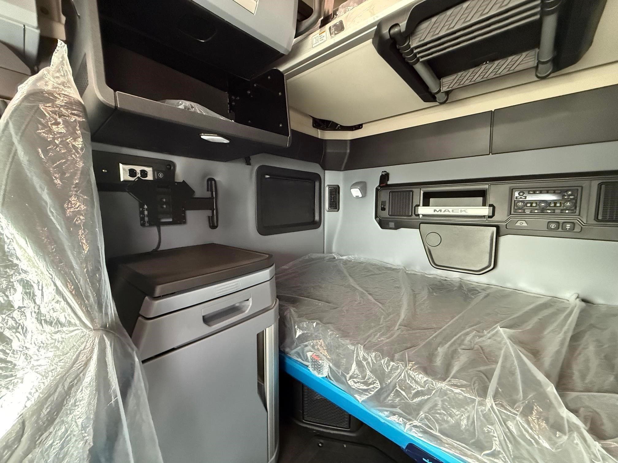 2026 MACK PIONEER 64T 121358 image 10