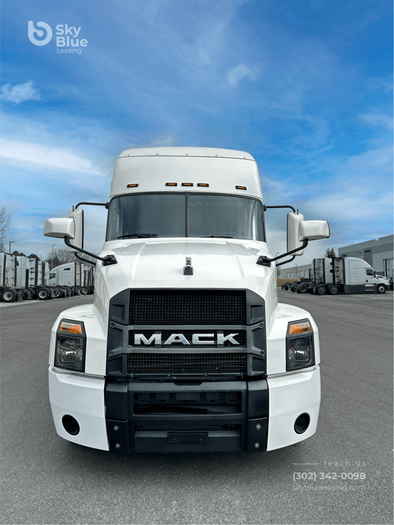 2023 Mack Anthem image 3