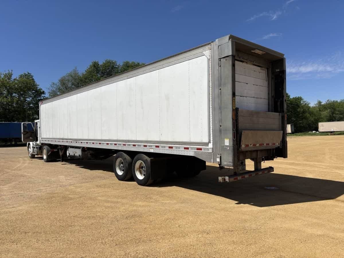 2016 Great Dane 700-48/150/96 Reefer Trailer image 6