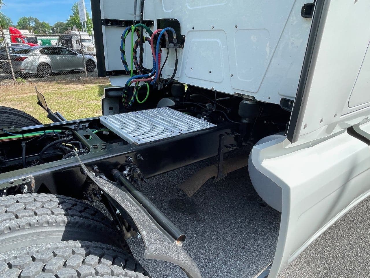2019 International LT625 image 12