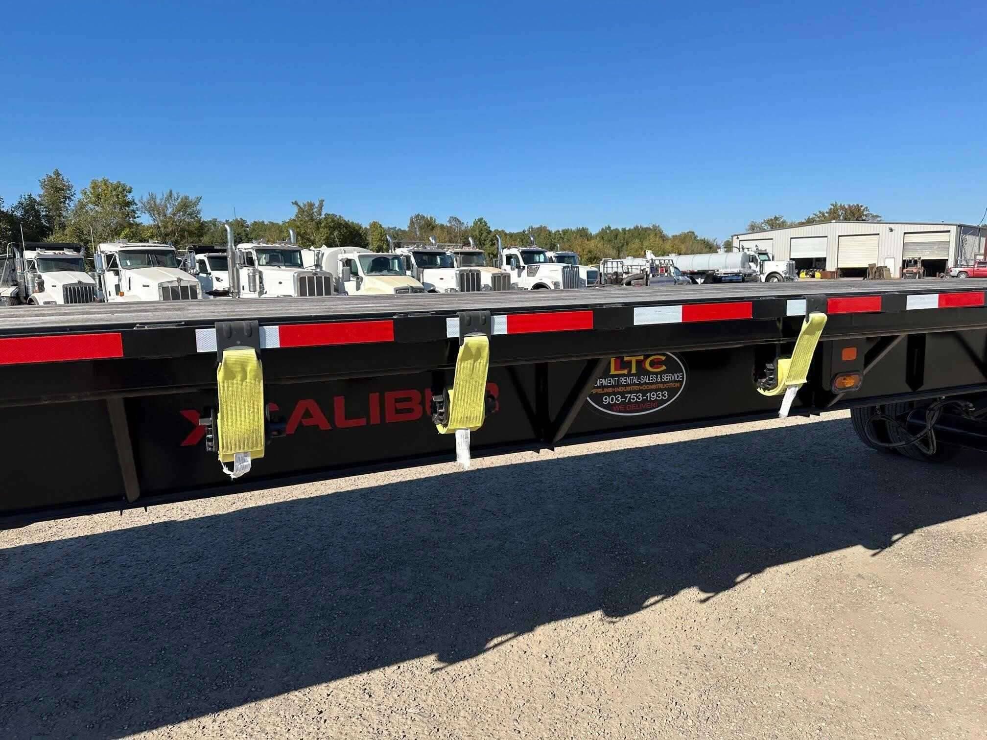 Used 2024 FONTAINE 53-90 EXTENDABLE FLATBED Flatbed Trailer in Longview, TX image 4