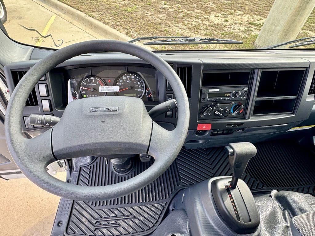 New 2027 ISUZU NPR-HD image 11