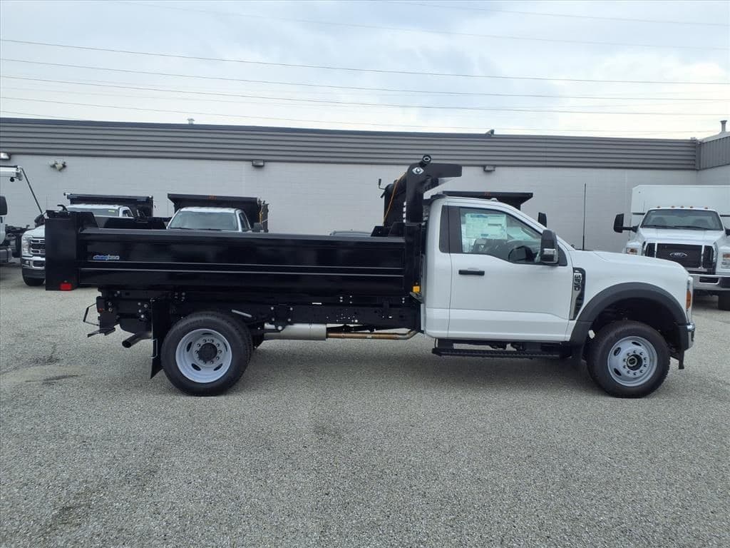 2026 Ford F550 SD XL image 3