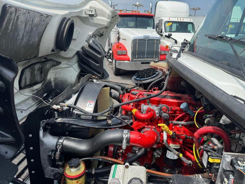 2018 Freightliner Cascadia 125 image 22