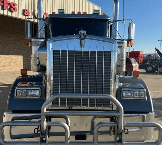 2020 Kenworth W9 Series image 3
