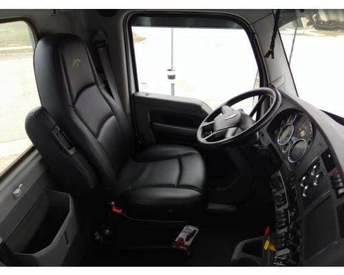 2020 Kenworth T680 image 8