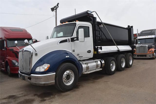 2021 Kenworth T880
