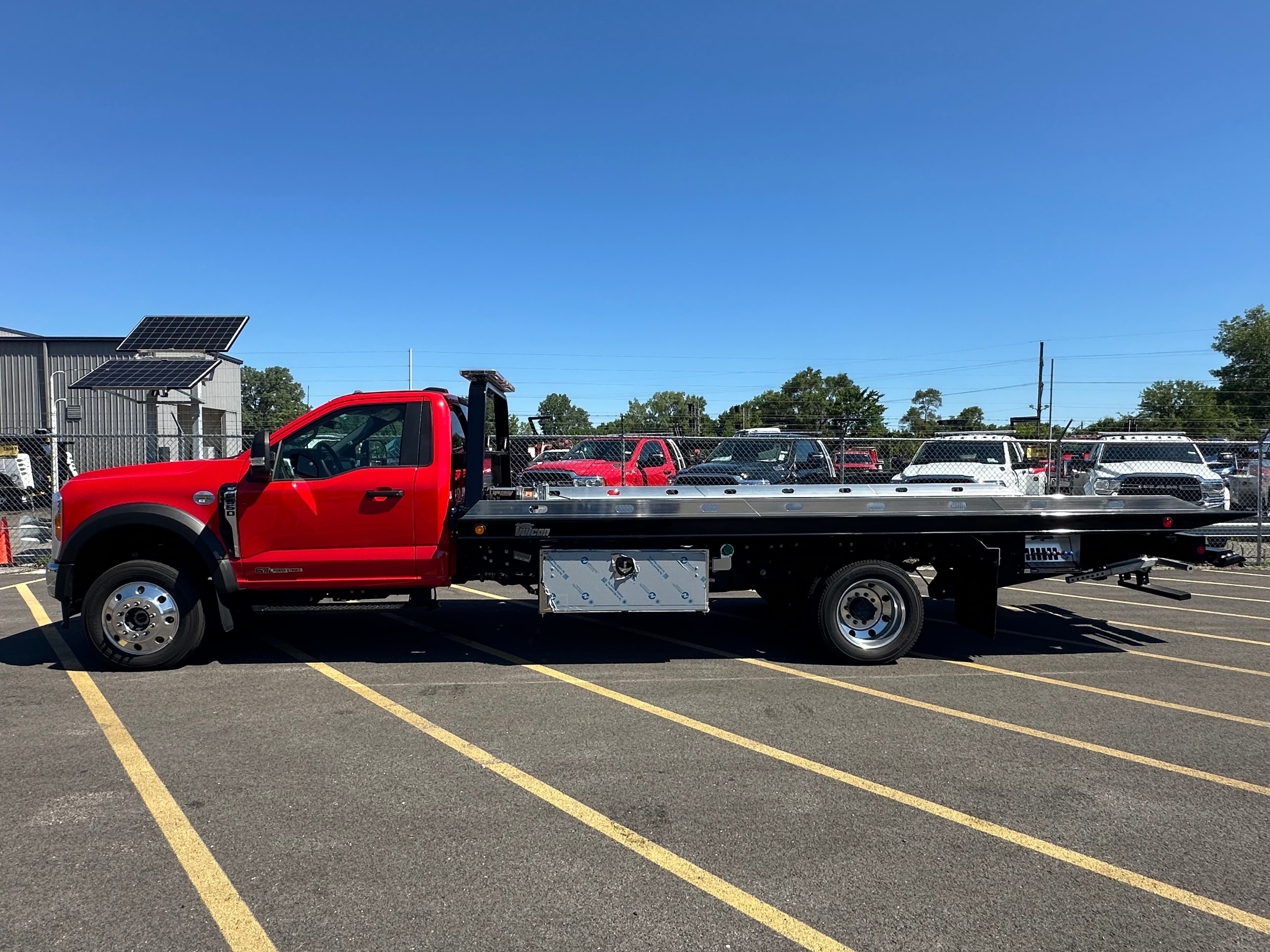2023 Ford F-550 F Series Super Duty XLT CALIFORNIA COMPLIANT 19.5' STL  (SK#: 6039C) image 2