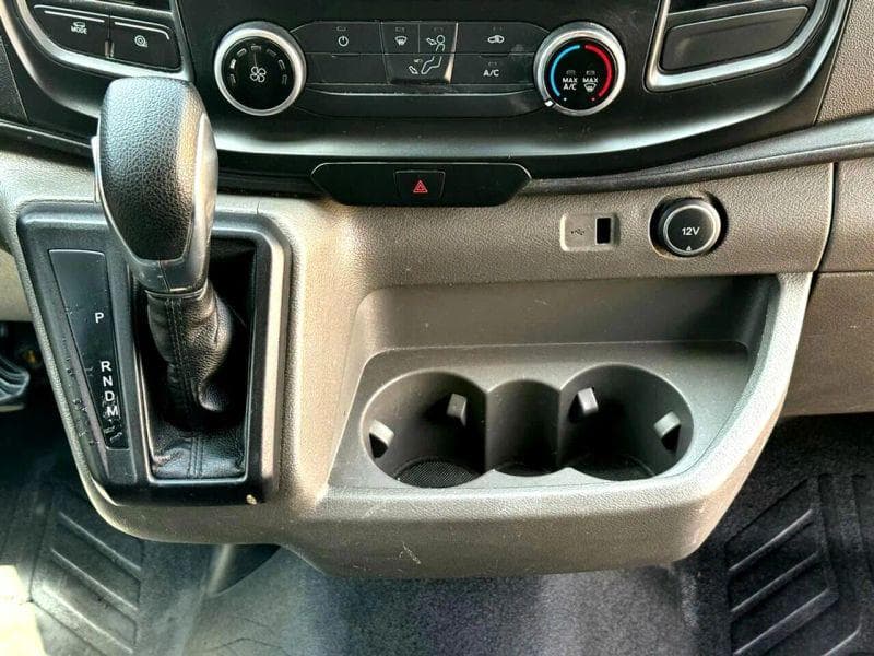 2020 Ford CF8000 image 20