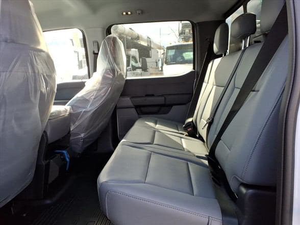 2026 Ford F550 image 10