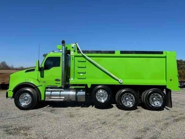 2023 Kenworth T880 image 8