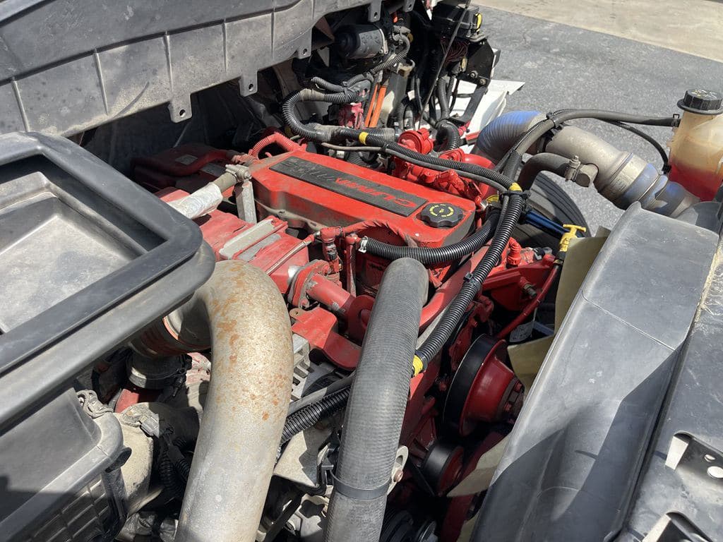 Used 2019 INTERNATIONAL 4300 image 23