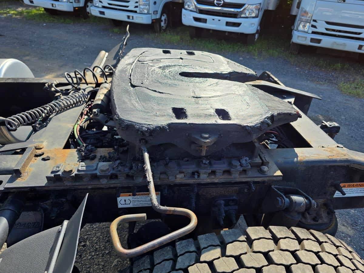 2019 Freightliner Cascadia image 13