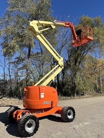 2014 JLG 450AJ image 13