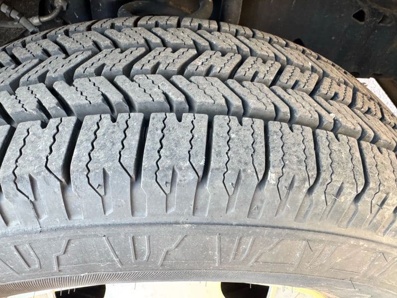 2022 Ford CF8000 image 25