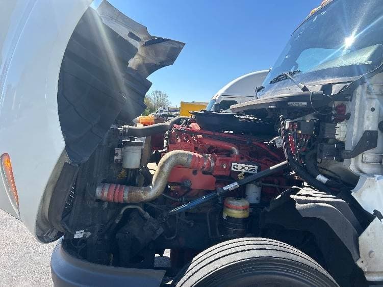2023 International LT62F image 13