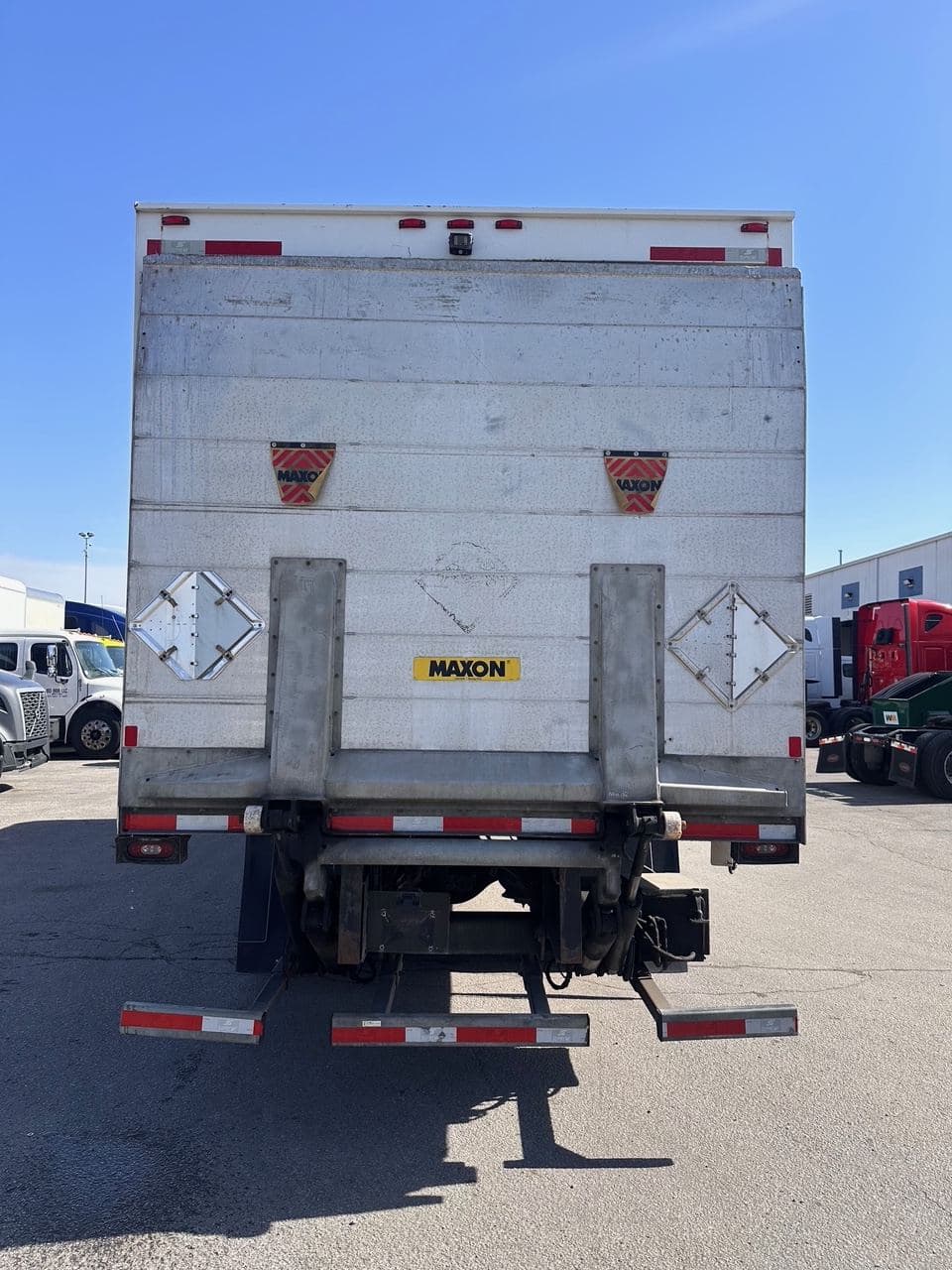 2019 Freightliner M2 image 4