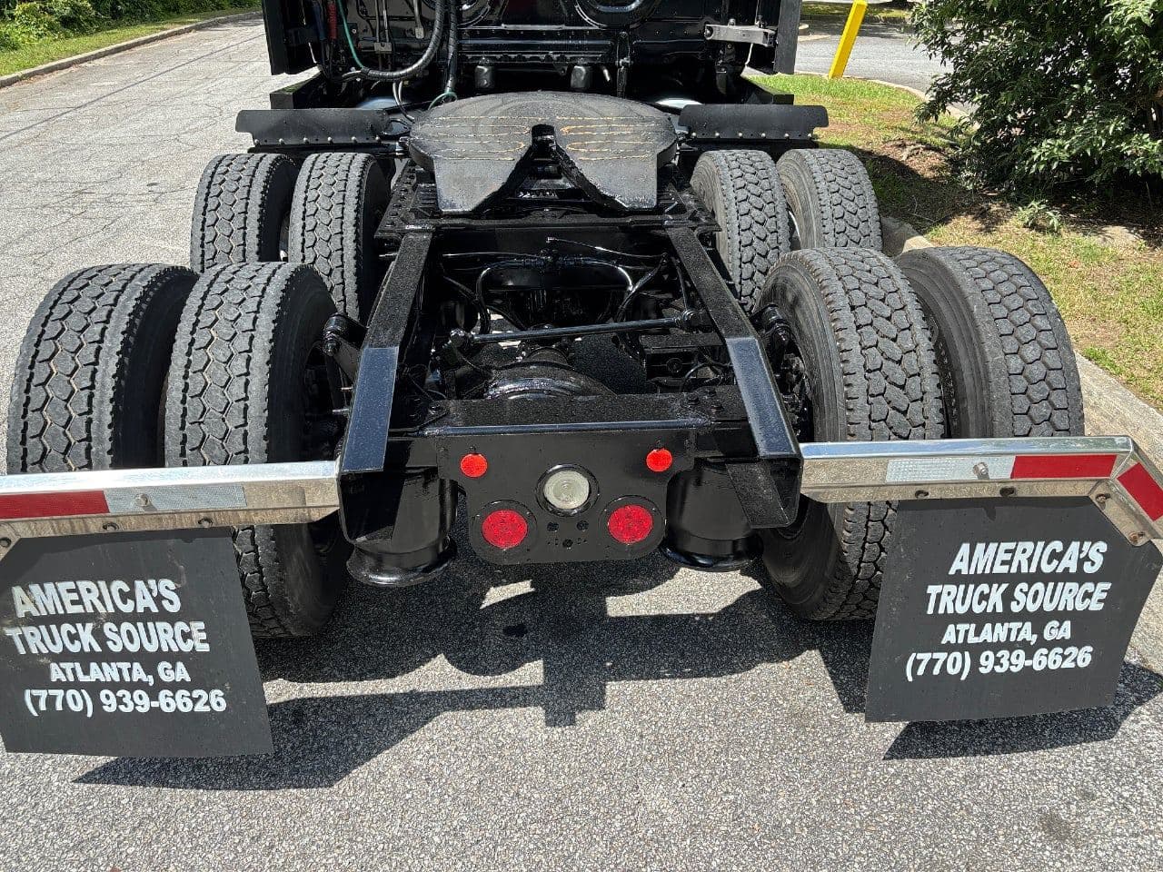 2020 Freightliner Cascadia 125 image 12