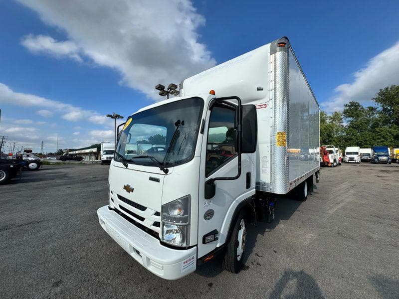 2020 Chevrolet C5500 image 2